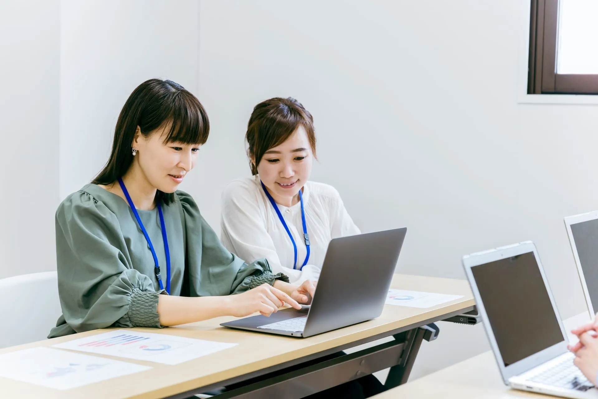 ⏰ 受注担当者さん必見!残業なしで定時退社を実現するアナログ業務改善術